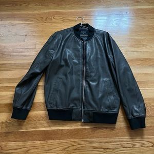 Abercrombie & Fitch Vegan Leather Bomber Jacket Size M